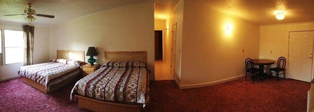 Comfort Green Motel Thayer Eksteriør bilde